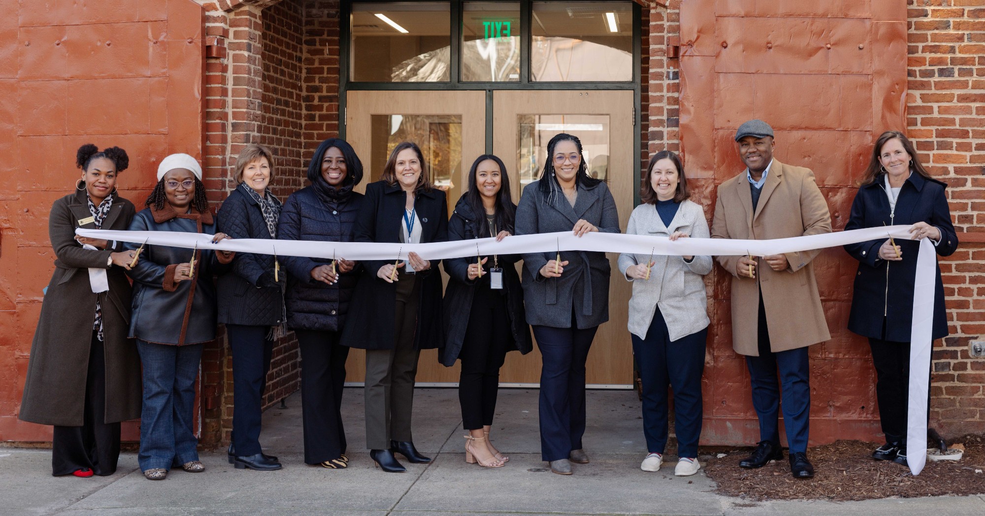 Todo renovado El Cornerstone de Raleigh reabre sus puertas Qué Pasa