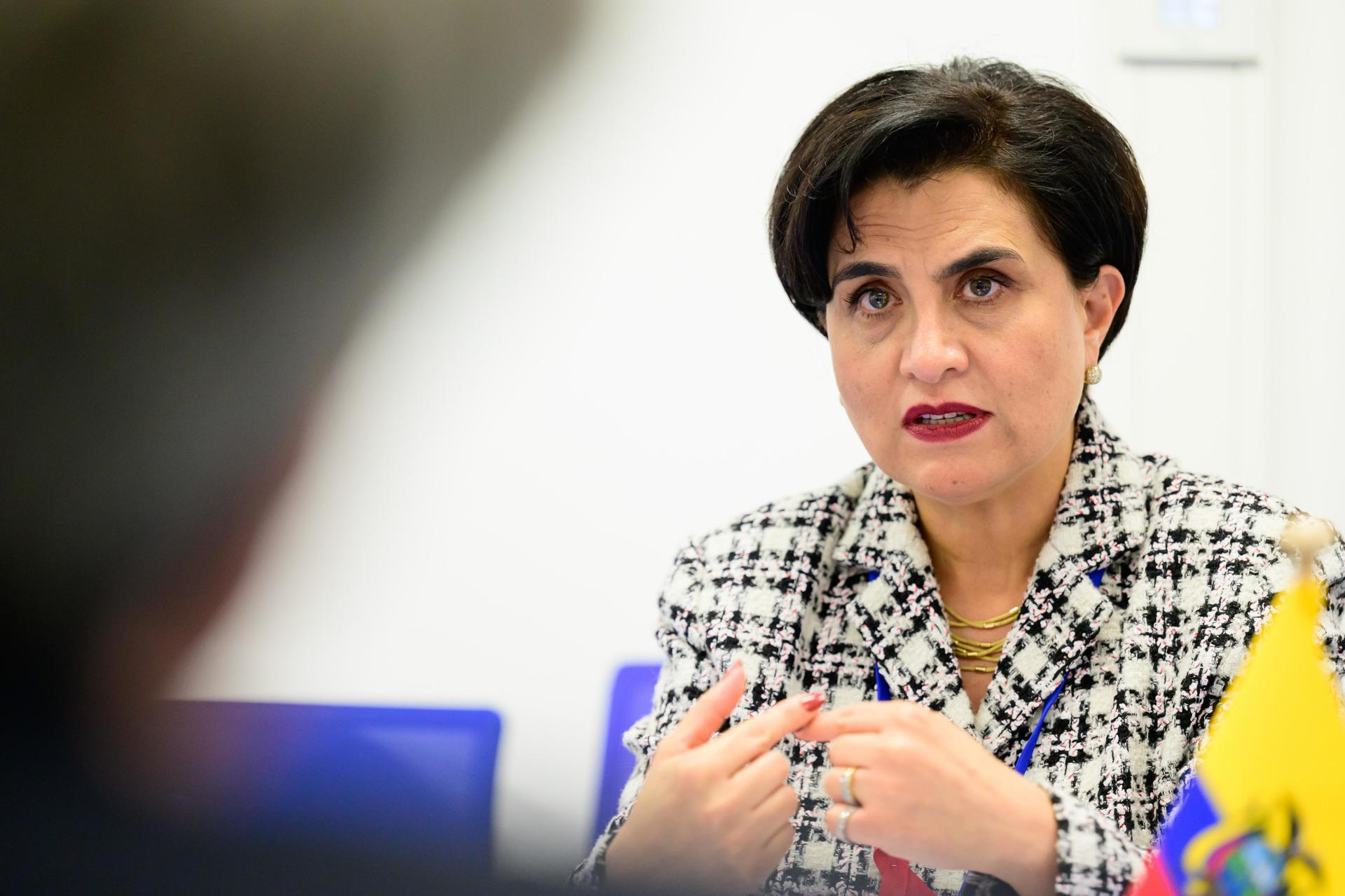 La crisis en la frontera colombo-ecuatoriana: Ecuador niega las acusaciones de Colombia sobre operaciones militares