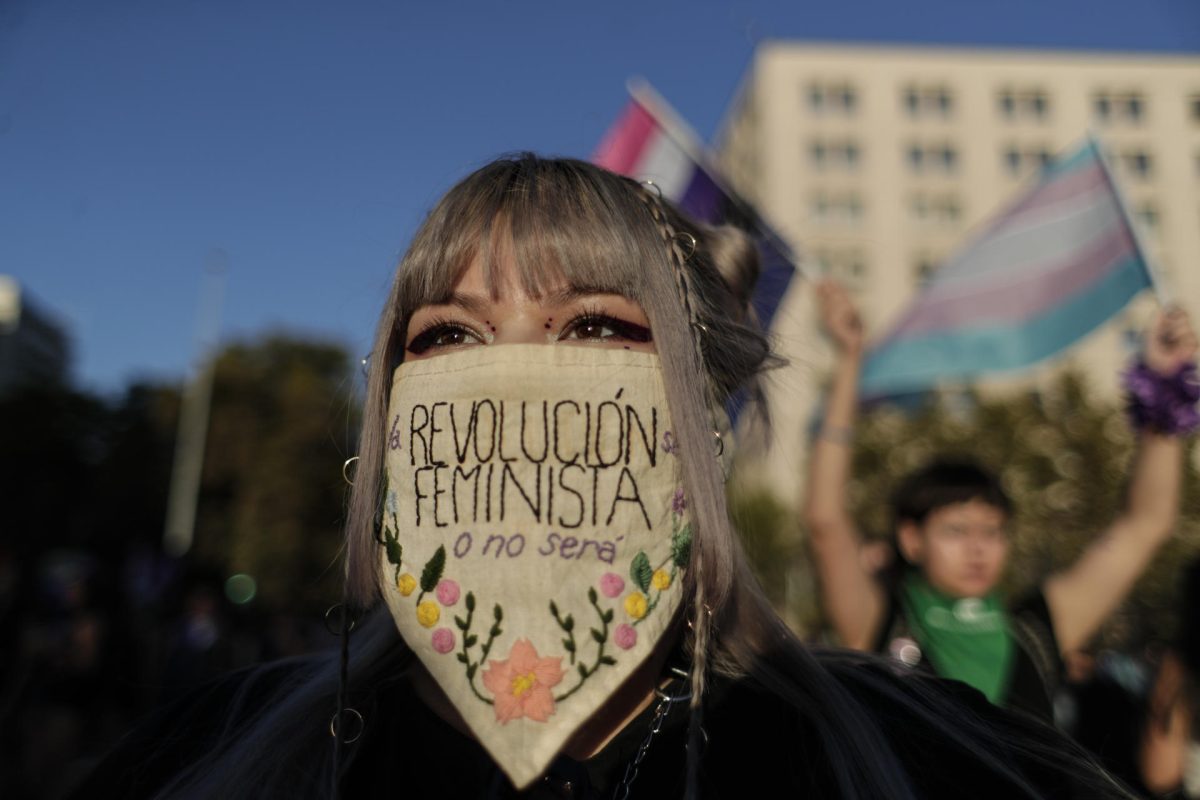 Miles marchan en Chile contra la violencia machista y al grito de "el ...