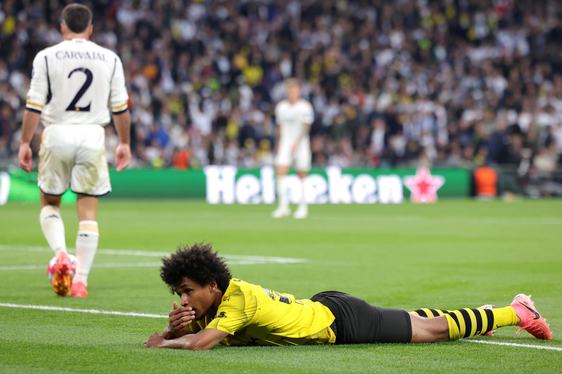 Adeyemi Running Borussia Dortmund: Un Equipo Trabajado con Virtudes | Qué Pasa