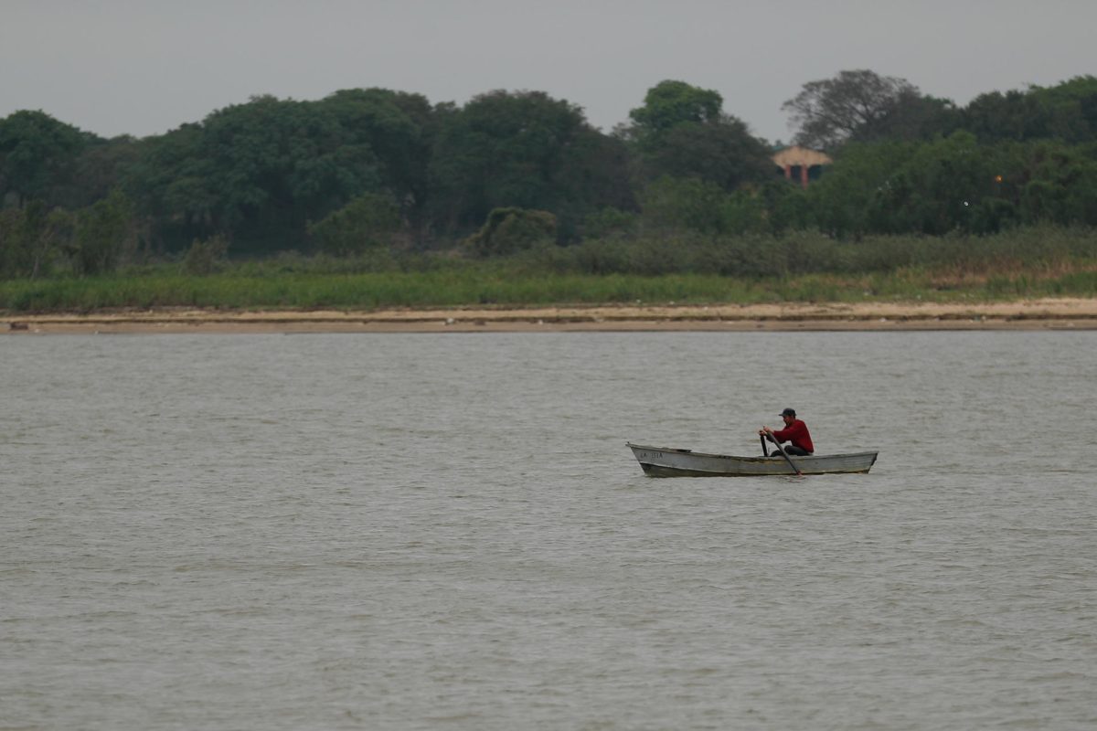 Principal río de Paraguay languidece por sequía que amenaza su mayor ...