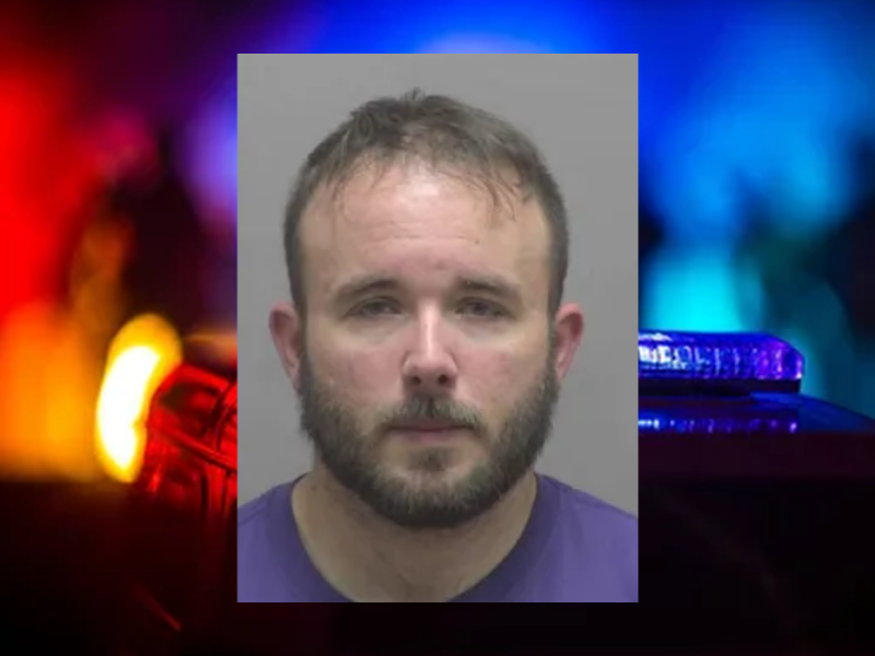 Oficial de policía de Charlotte  detenido por acoso