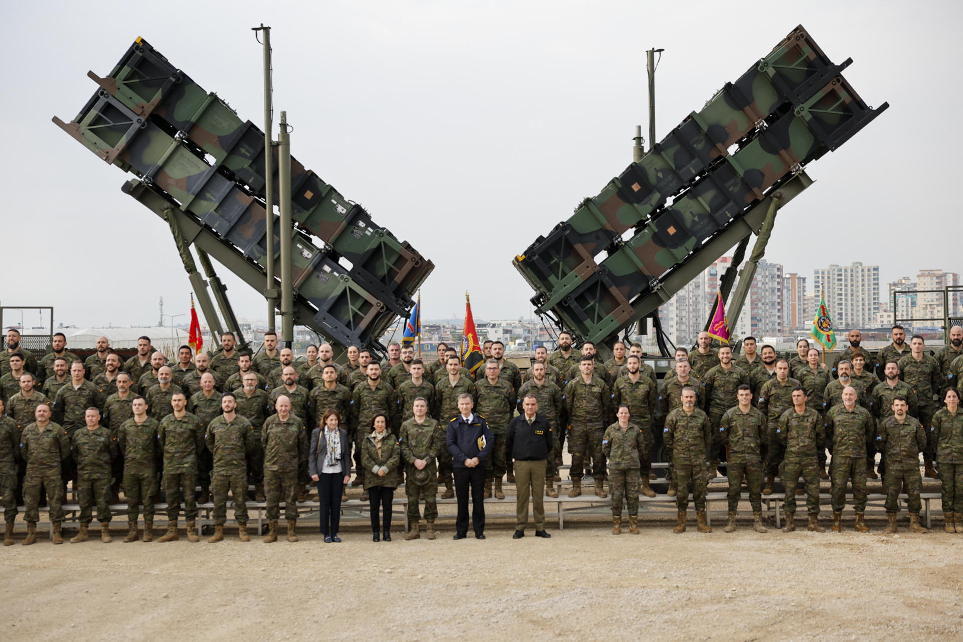 La ministra de Defensa visita las tropas españolas en el sur de Turquía |  Qué Pasa, image size:1920x1280