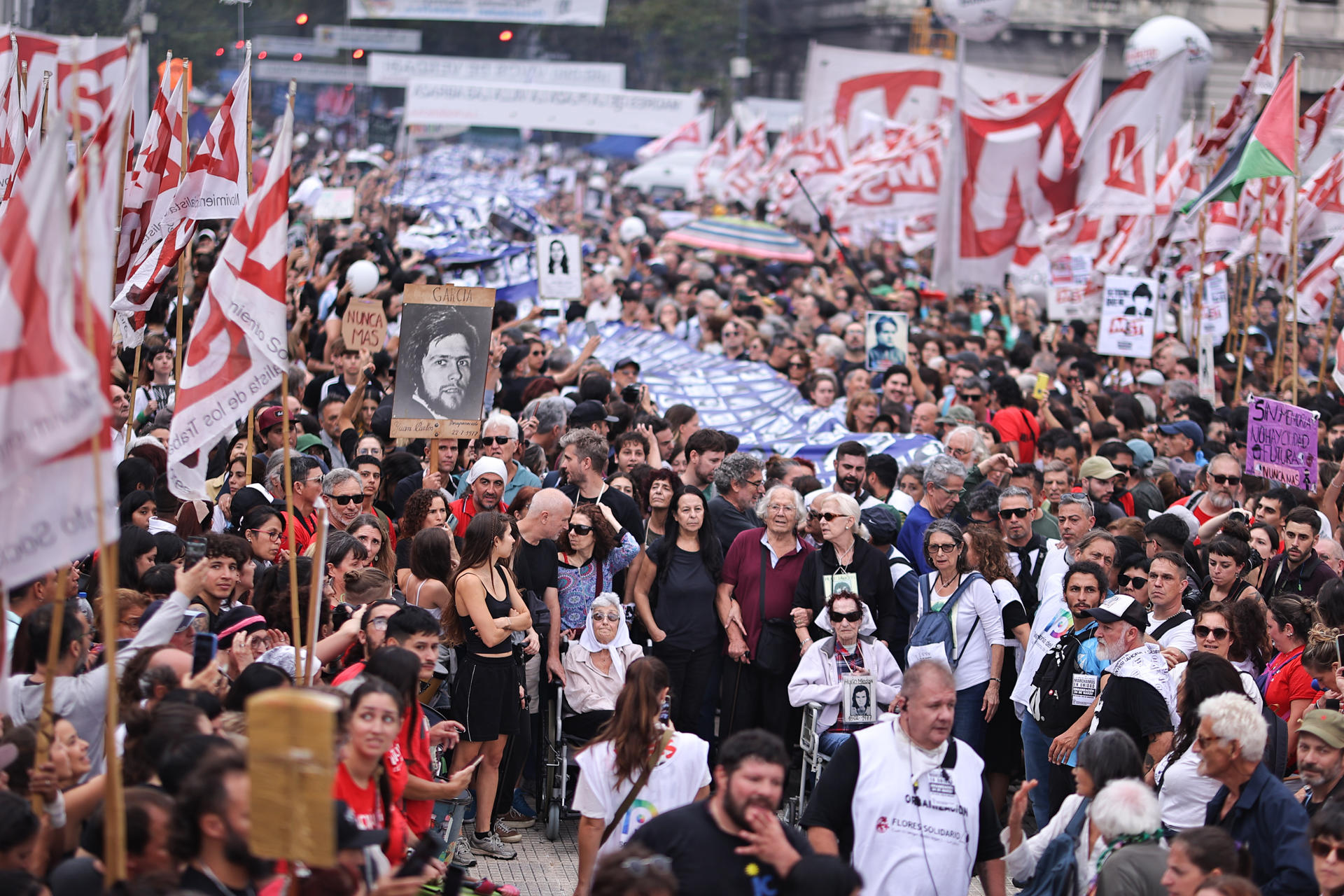 Inicia la marcha por el Día de la Memoria por la Verdad y la Justicia ...