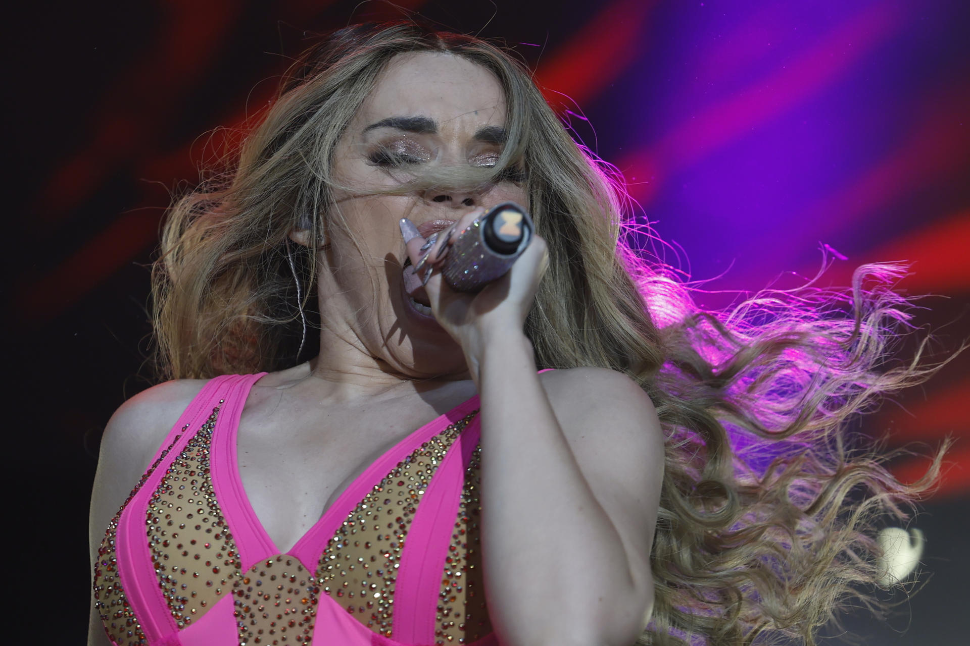 la-espa-ola-melody-sexta-artista-de-eurovisi-n-2025-con-m-s