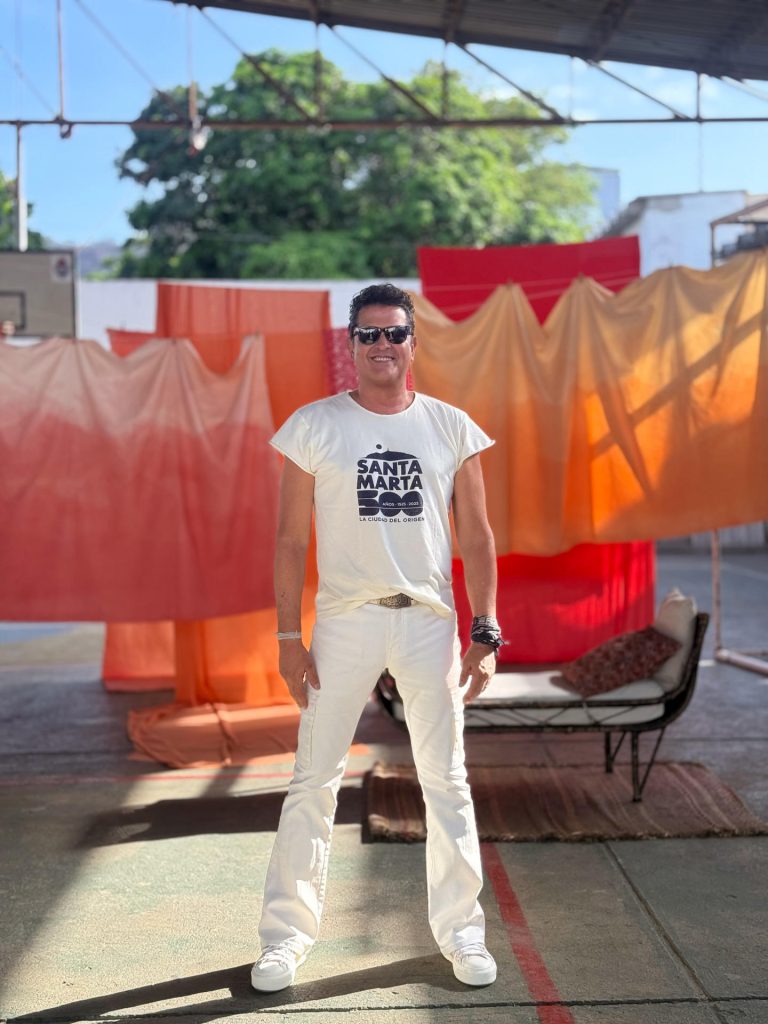 T-shirt Vintage Carlos Vives 1995 La Tierra Del Olvido - Occasion Parfait état, Colombie, PolyGram
