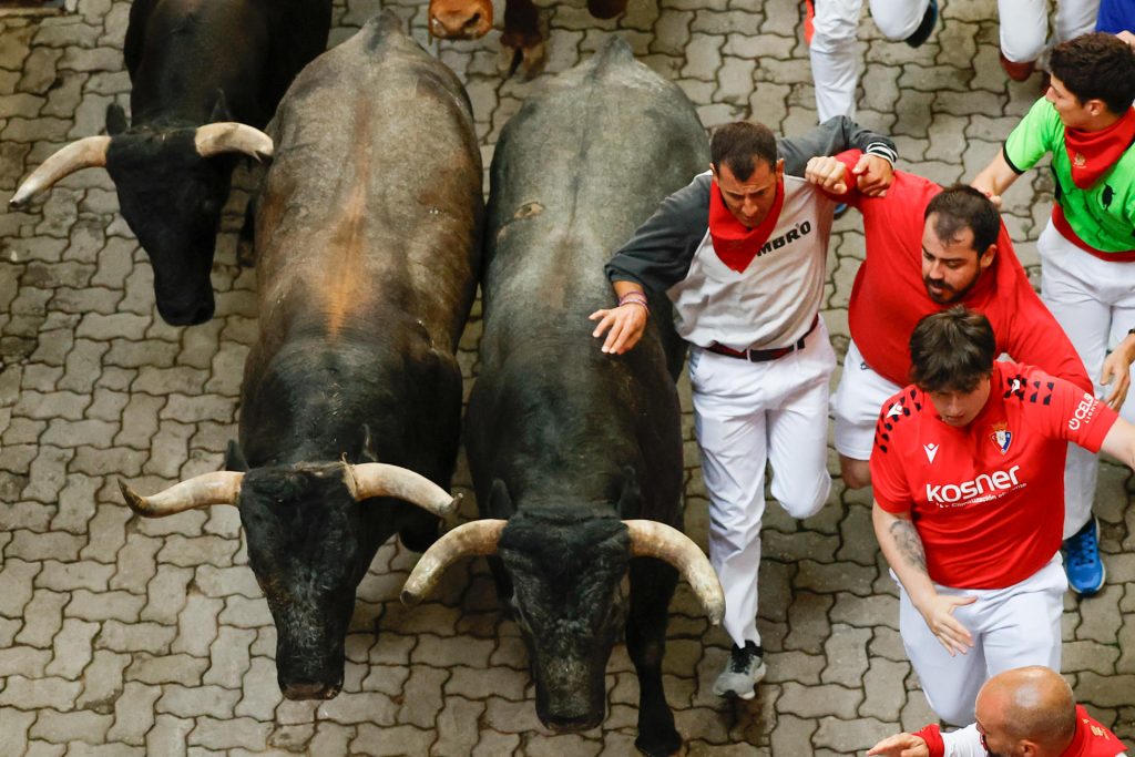 Último encierro de los sanfermines de Pamplona (España). EFE/ Villar Lopez