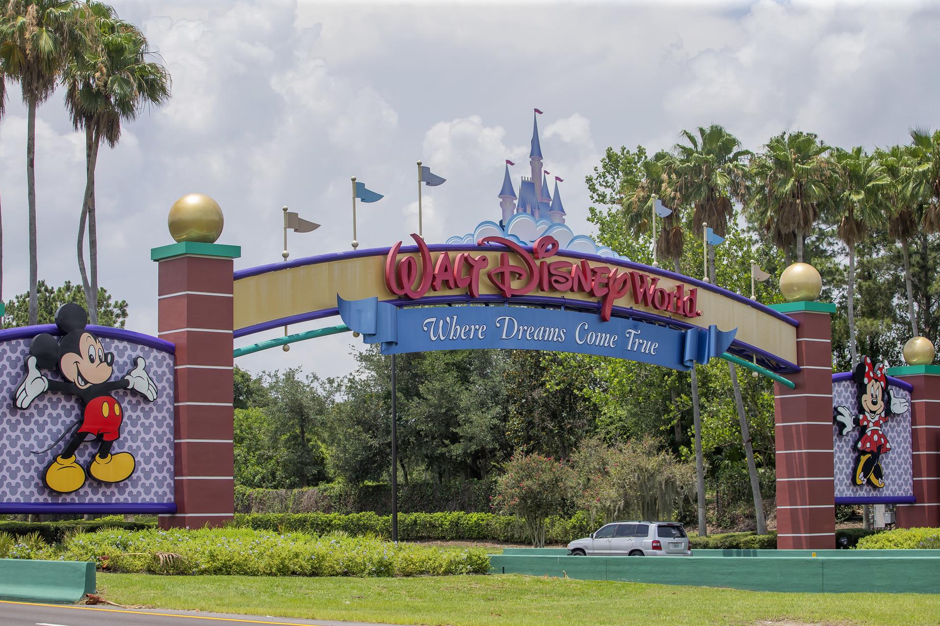 Piratas del Caribe: La nueva aventura en Disney World | Qué Pasa