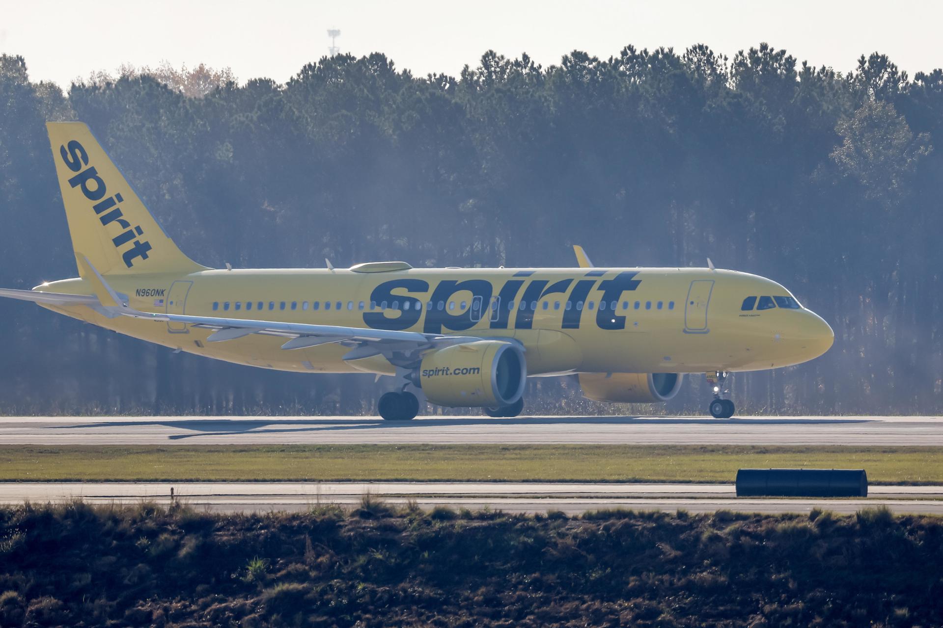 La aerolínea Spirit se acoge a quiebra por segunda vez en un año en EE ...