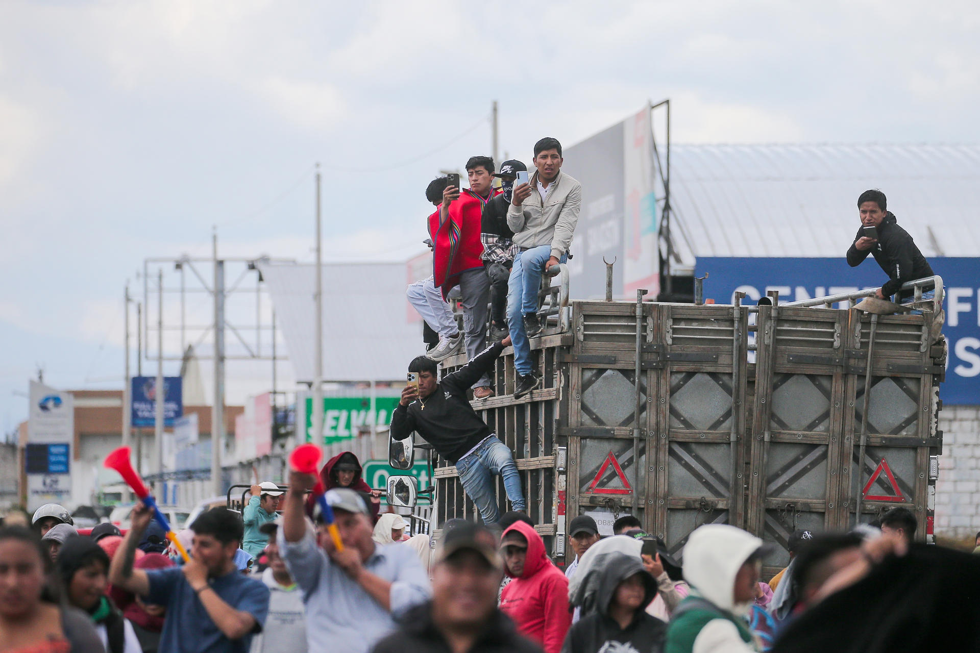 Dos presuntos miembros del Tren de Aragua entre los 50 detenidos por ...