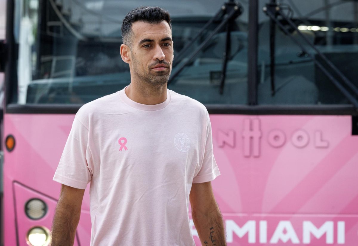 El centrocampista de Inter Miami FC, Sergio Busquets, llega al estadio antes del partido de fútbol de la MLS entre Inter Miami vs New England Revolution. EFE/EPA/CRISTOBAL HERRERA-ULASHKEVICH