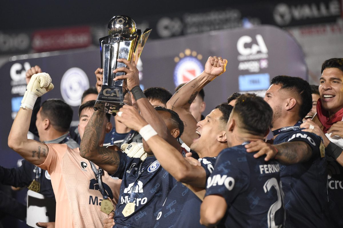 Independiente Rivadavia gana la Copa Argentina, el primer título de su ...