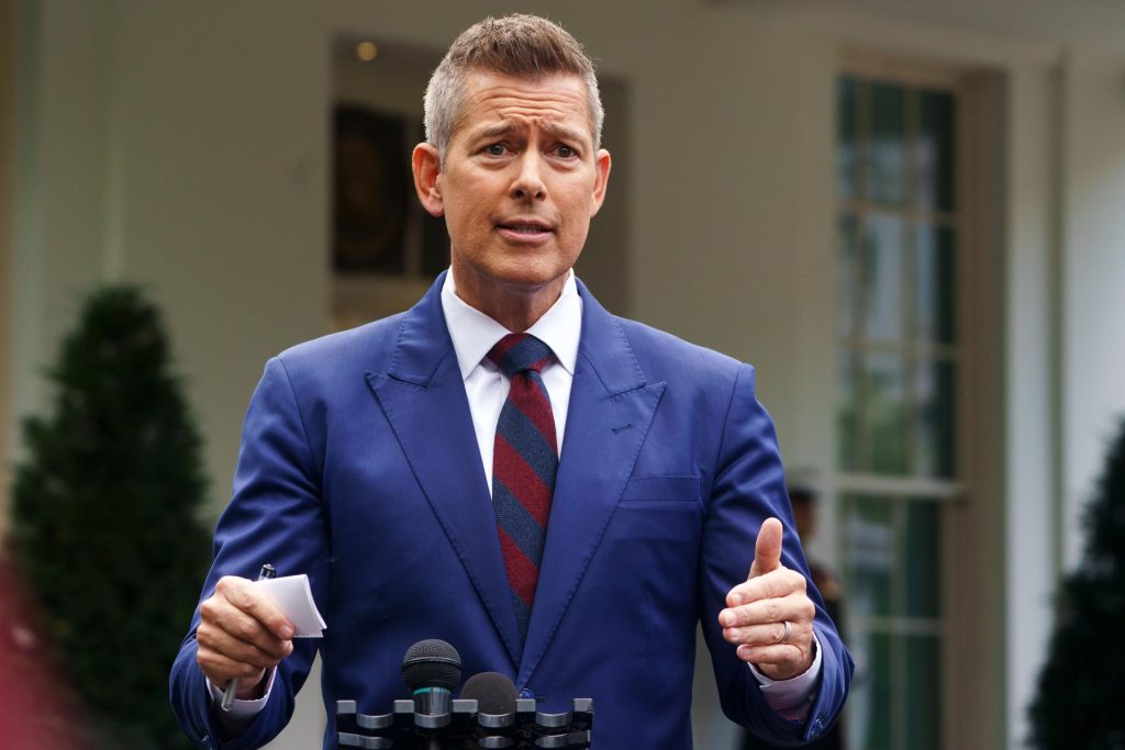 Foto de archivo del secretario de Transporte de EE.UU., Sean Duffy. EFE/WILL OLIVER