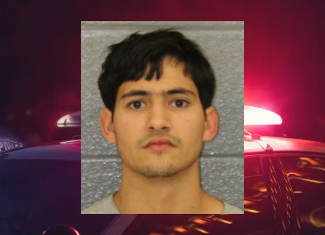Arrestan a joven acusado de asesinato en Charlotte | Qué Pasa