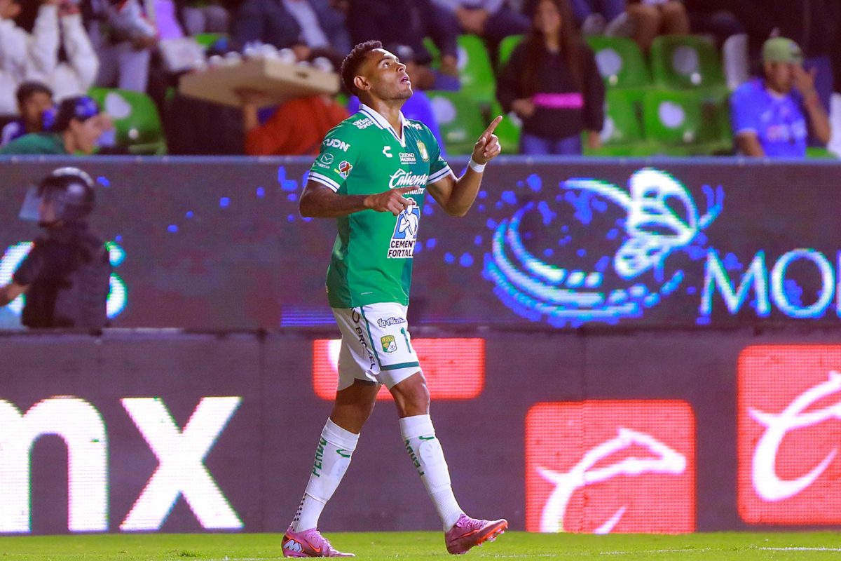 Ismael Díaz, del León, celebra un gol en un partido por la jornada 1 de la Liga MX en el estadio León en Guanajuato (México). EFE/ Luis Ramírez 