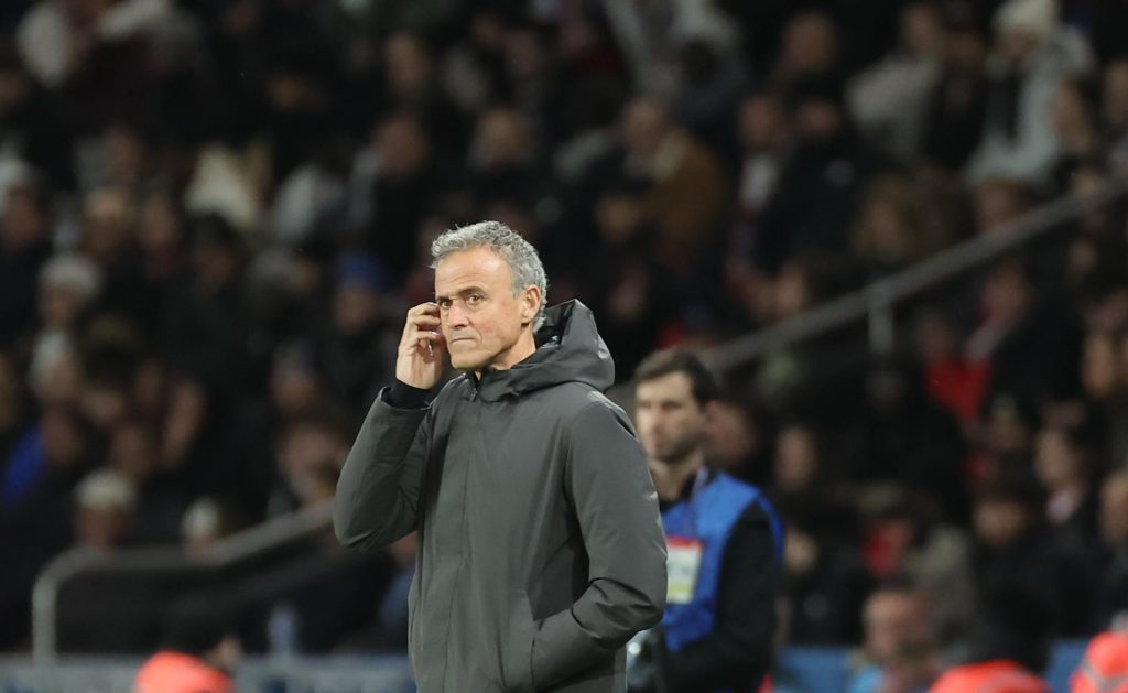 Luis Enrique, abierto a reforzar el equipo en invierno «sin precipitación»