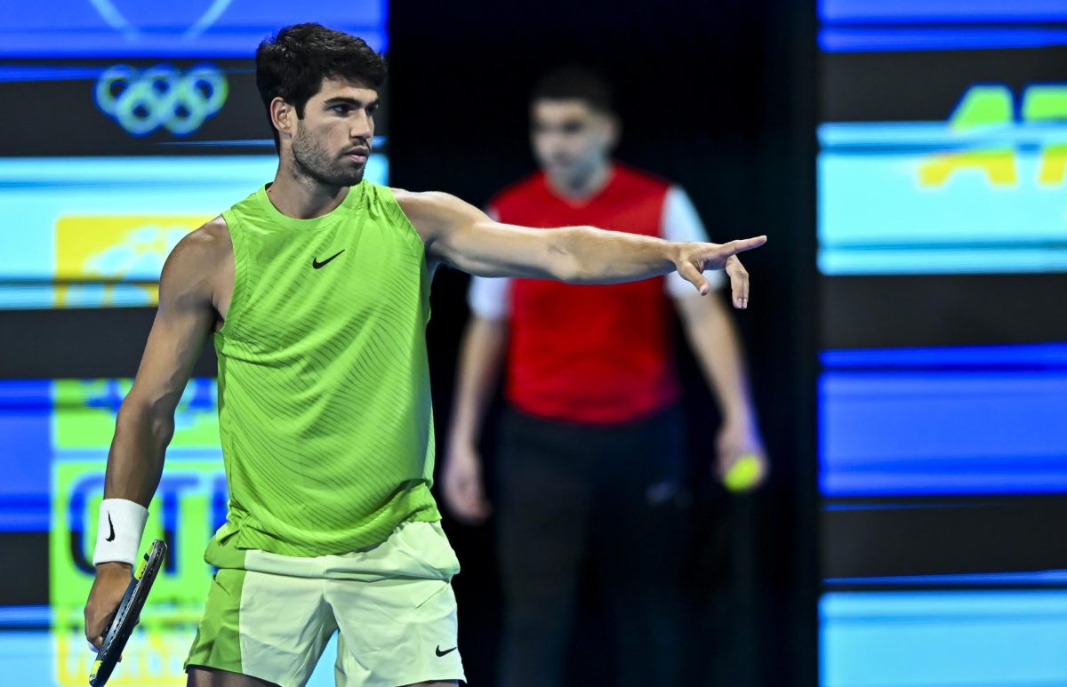Alcaraz, en un momento de la semifinal. EFE/EPA/NOUSHAD THEKKAYIL 