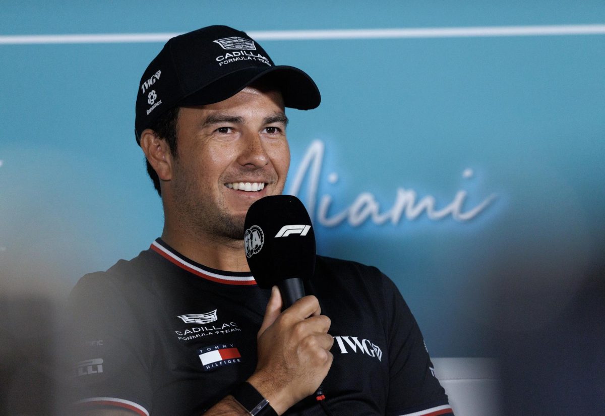 El piloto de Cadillac Sergio Pérez, de México, asiste a una rueda de prensa del Gran Premio de Miami de Fórmula 1. EFE/EPA/CRISTOBAL HERRERA-ULASHKEVICH 