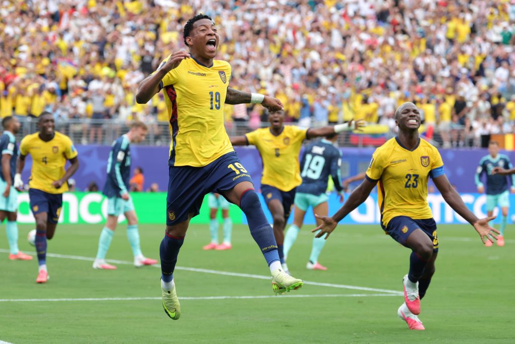 Gonzalo Plata de Ecuador celebra un gol este jueves, en un partido del grupo E del Mundial de la FIFA 2026 entre Ecuador y Alemania en el estadio MetLife de Nueva Jersey (Estados Unidos). EFE/ Sebastiao Moreira 