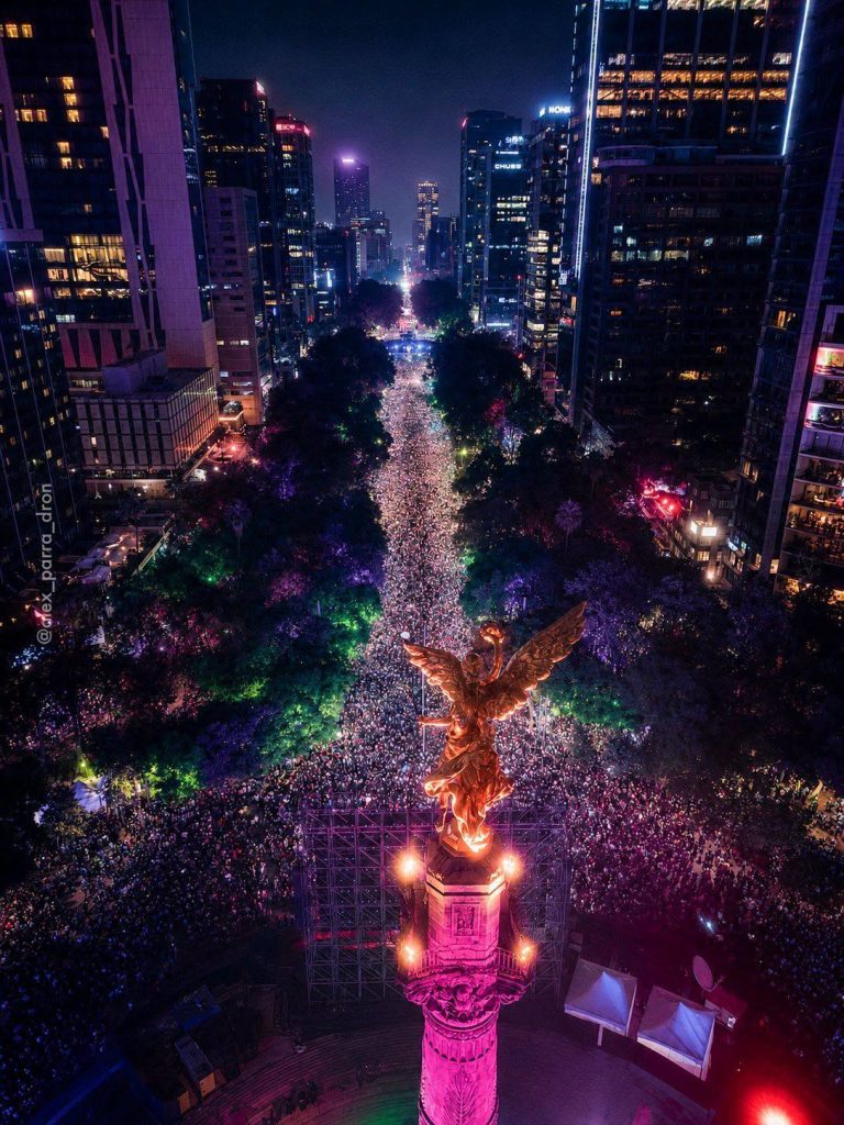 Más de un millón de personas festejando en la Ciudad de México